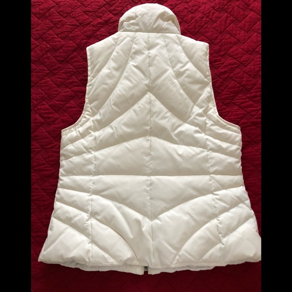 Kenneth Cole Reaction Down Puffer Vest - White S - Picture 2 of 5